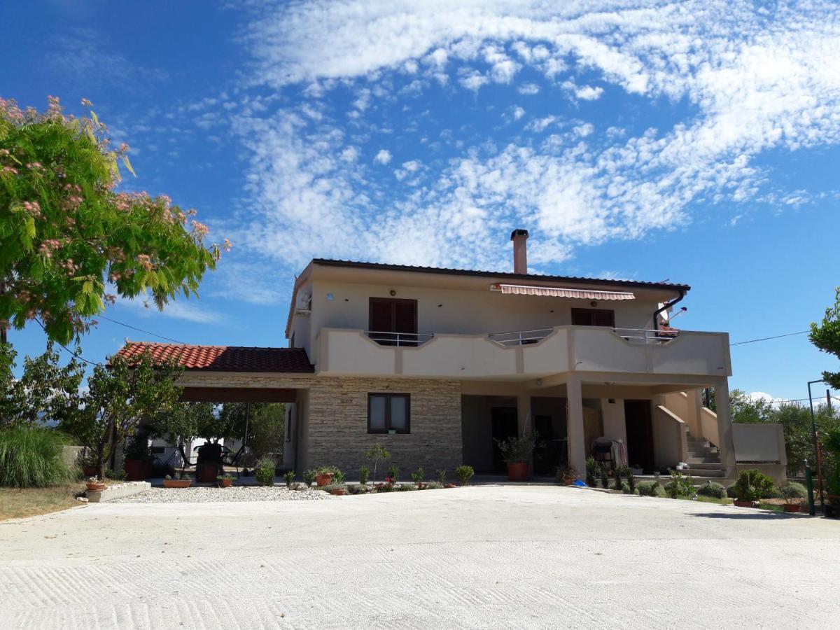 Apartmani Predovan Vrsi Buitenkant foto